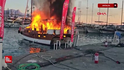 Antalya'da yangın çıkan tekne kül oldu