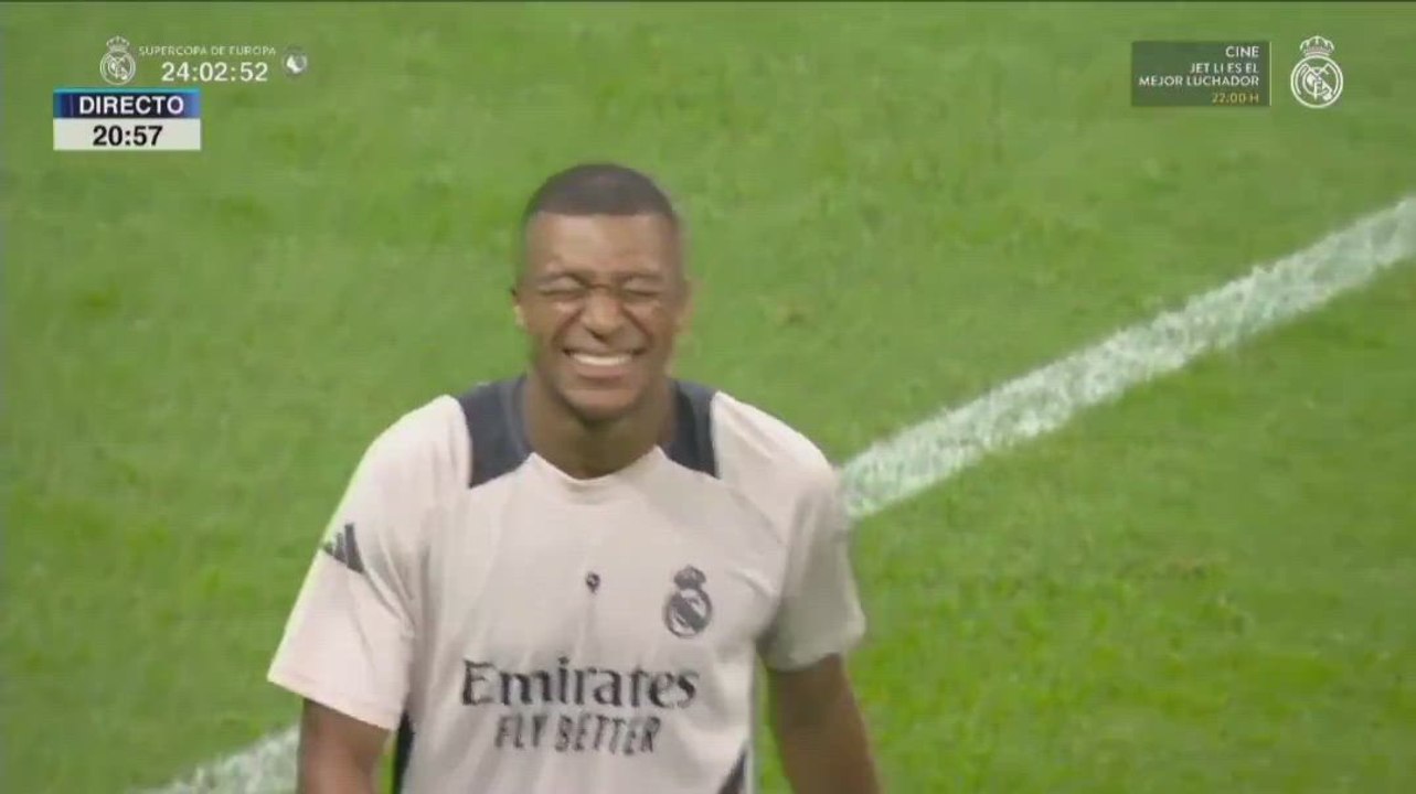 El grosero error de Güler en el entrenamiento del Madrid que desató las risas de todos: vean la reacción de Ancelotti