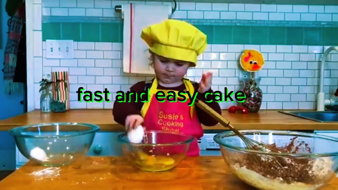 Makes fast and easy cake 
