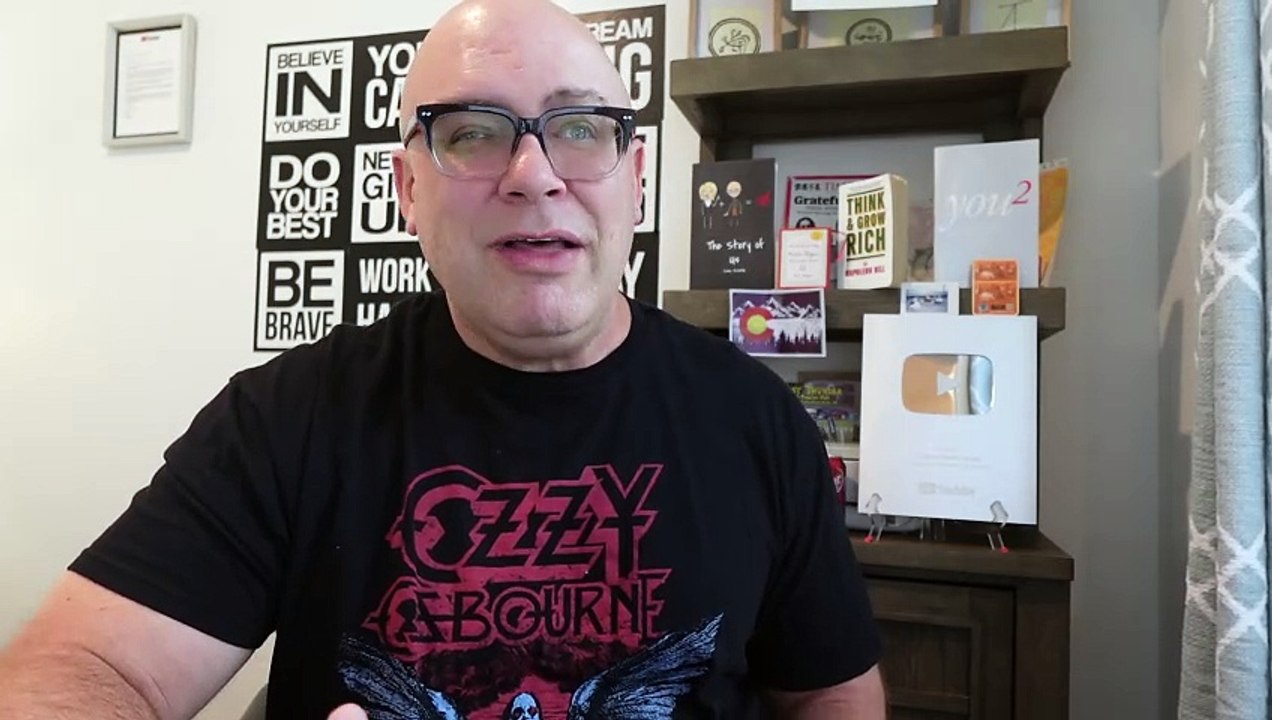 How 'Mr. Jones' by Counting Crows Speaks to Our Search for Identity | Insightful Analysis