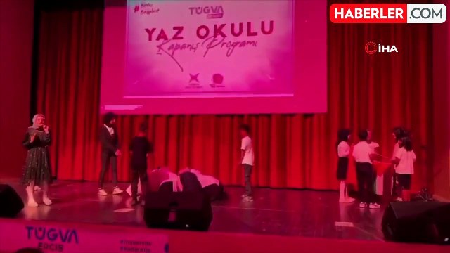 Erciş'te 'Yaz Okulu' kapanış programı düzenlendi