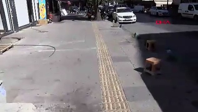 Gaziosmanpaşa'da sopayla öldüresiye dayak kamerada