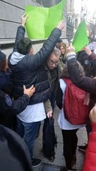 Lilia Lemoine agredió a una docente que reclamaba en la puerta del Congreso por mejoras salariales