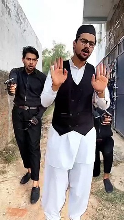 मुझे_यहाँ_तुरंत_बिजली_चाहिए__#shorts(360p)