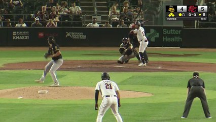 Thairo Estrada es golpeado en un juego de rehabilitación