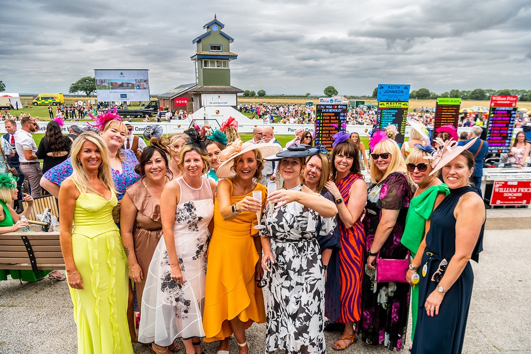 Beverley Races Ladies Day 2024 - video Dailymotion