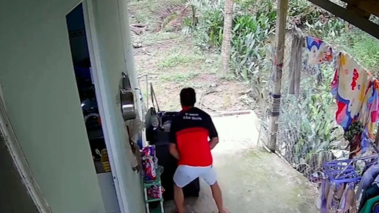 Funny moments on hidden camera