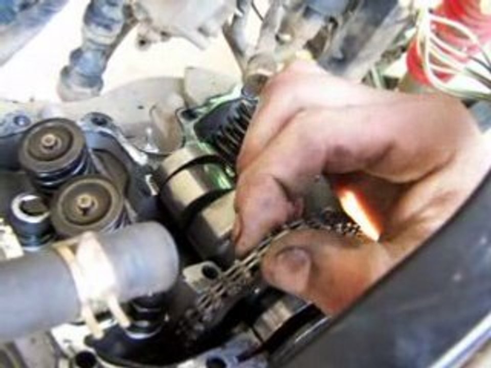 chaine de distri sur adly  300  ,4000 kilometre "origine"