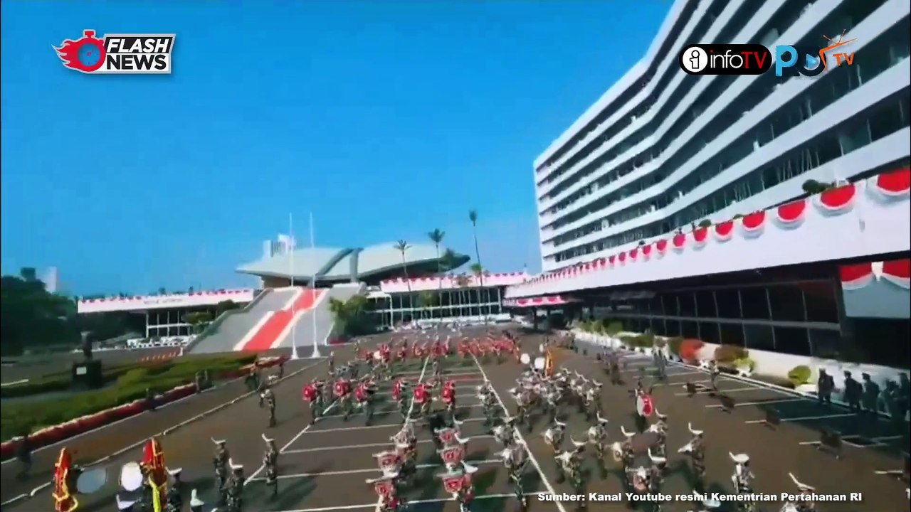 PARA KADET MAHASISWA UNHAN RI BERLATIH UNTUK PERSIAPAN TAMPIL DI SIDANG PARIPURNA DPR/MPR RI