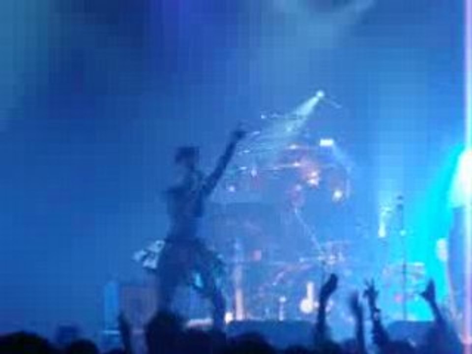 The Do - Playground Hustle (Live Printemps de Bourges)