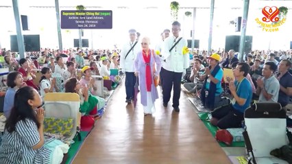 走在愛的路上—清海無上師（純素者）簡介 Walk the Way of Love – An Introduction to Supreme Master Ching Hai (vegan)