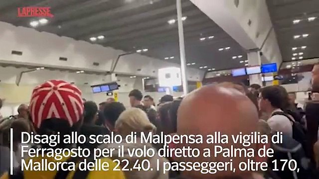 Disagi a Malpensa su volo per Palma de Mallorca: ore di attesa e poi passeggeri trasferiti in hotel