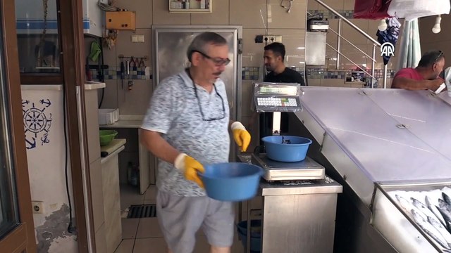 Sezonun ilk palamutları tezgahta