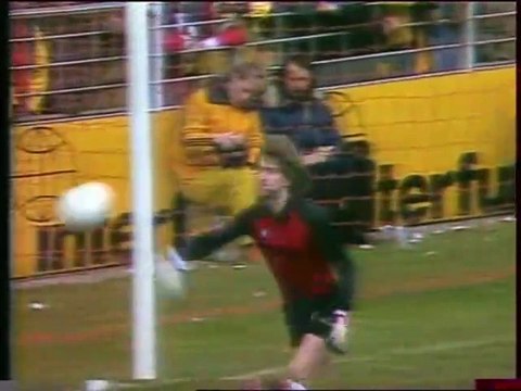 DORTMUND - HAMBOURG - 1980 - SAISON 1979/1980 -