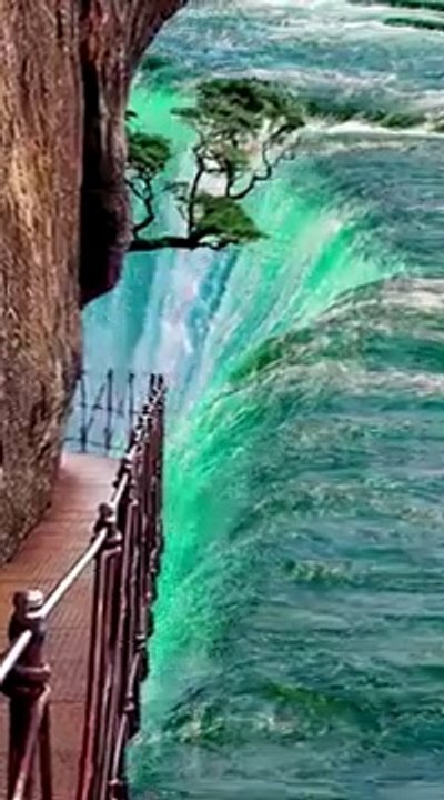 World's best waterfall paper. Niagara jalprapat waterfall ll the best waterfall ever in the world