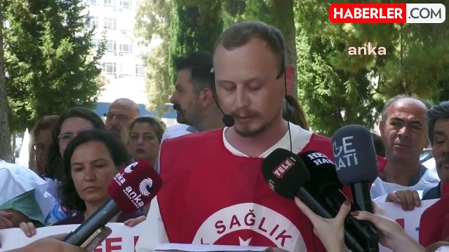 Ege Üniversitesi Hastanesi Sağlık Emekçileri Kreşin Özelleştirilmesine Karşı Eylem Yaptı