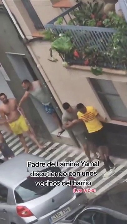 La  policia interviene en el caso del padre del jugador Yamal