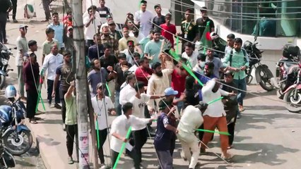 استعراض قوة في بنغلادش لمنع تظاهرة مؤيدة للشيخة حسينة