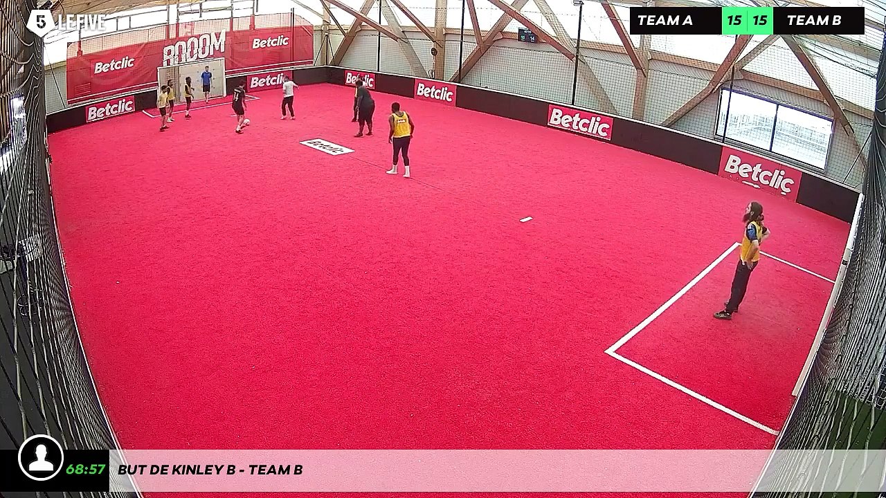 But de Kinley B - Team B