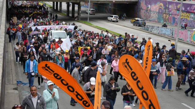 Profesores del magisterio advierten que se irían a paro nacional en septiembre por deficiencias en el sistema de salud