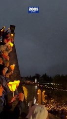 Miles de católicos conmemoran la festividad de la Asunción de María