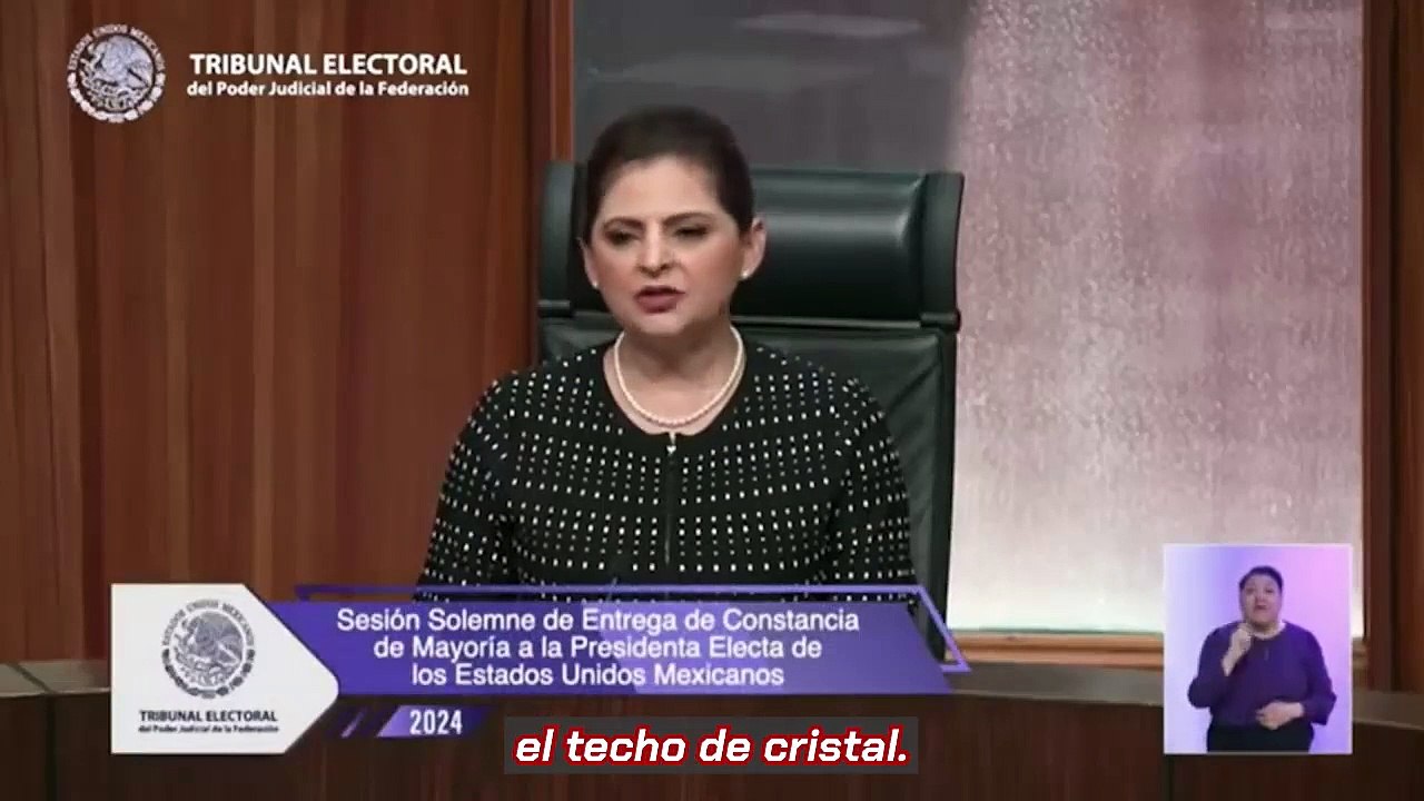 Claudia Sheinbaum recibe constancia de mayoría que la confirma como Presidenta Electa de México por parte del Tribunal Electoral