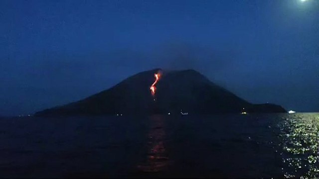Lo Stromboli per Ferragosto regala spettacolo