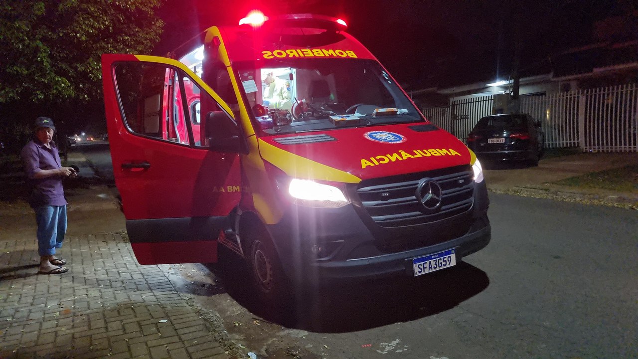 Criança de 2 anos sofre queda e tem suspeita de fratura em ombro