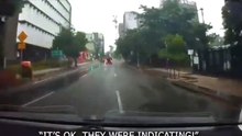 Des idiots qui ne peuvent pas vérifier leurs arrières