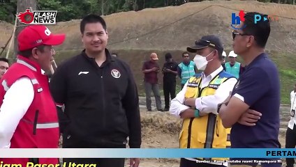 Menpora Dito Dampingi Presiden Tinjau Lapangan Sepak Bola Sport Center IKN