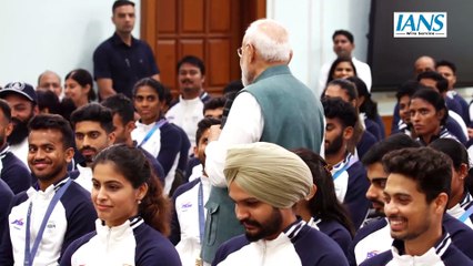 पीएम मोदी ने पेरिस ओलंपिक 2024 में भाग लेने वाली निशानेबाजी खिलाड़ी अंजुम मौदगिल से बातचीत की