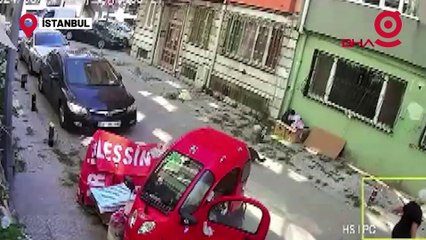 Bakırköy’de otomobille kediyi ezdi; umursamadan evine gitti