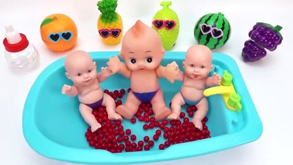 Baby Satisfying Video l Mixing Candy with Making Rainbow Bathtub Cutting