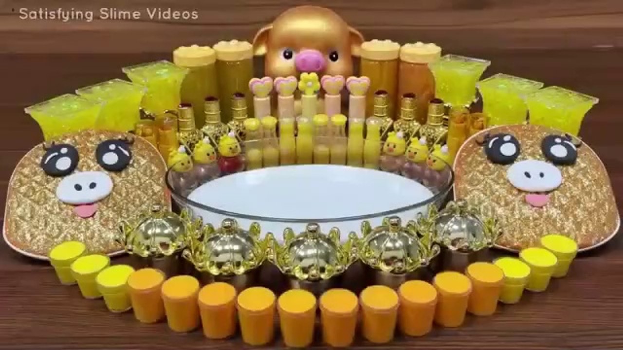 Mixing makeup, clay and more into Glossy Slime