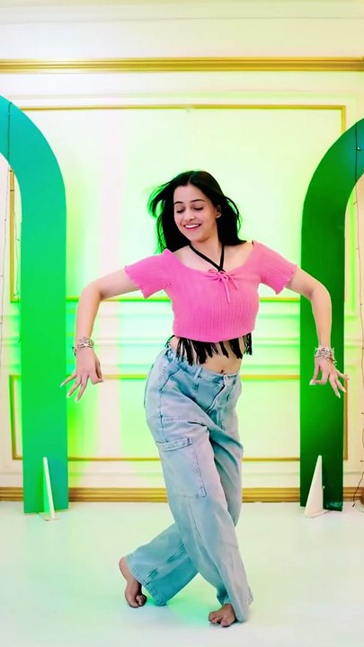 Morni__#trending_#new_#kashikasisodiadance(720p)