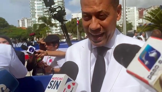 Guido Gómez a su llegada a la Asamblea del Congreso Nacional