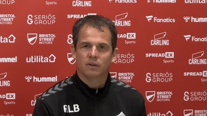 Régis Le Bris opens up on Sunderland’s transfer structure ahead of home bow