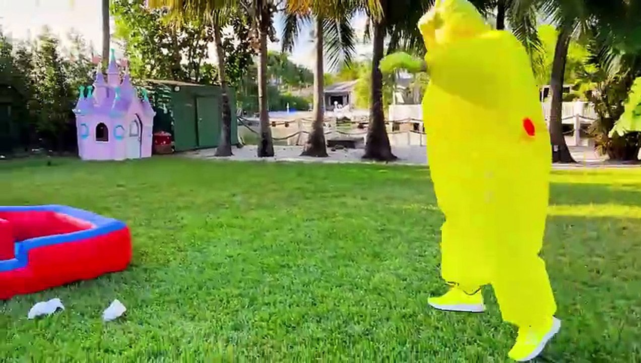 Balloons Cube Challenge with Chris_HIGH