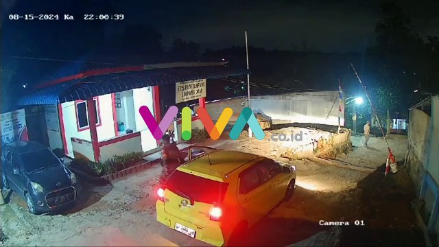 Rekaman CCTV Oknum TNI Keroyok Polisi di Pos Kepolisian