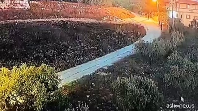 Cisgiordania, assalto coloni in un villaggio: condanna internazionale