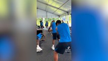 El vídeo viral del Chelsea entrenando con casi 50 jugadores a la vez