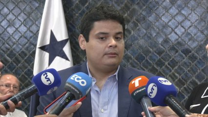 Entregan lista de aspirantes a contralor a la Comisión de Credenciales