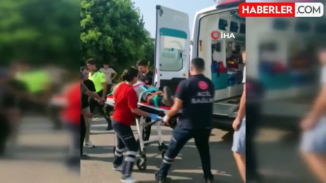 Ambulans ile hafif ticari araç çarpıştı: 1'i ağır 9 kişi yaralandı