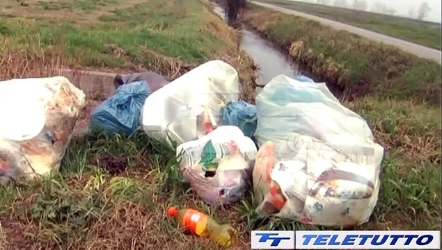 Video News - Centrodestra su fuori cassonetto: Servono più controlli