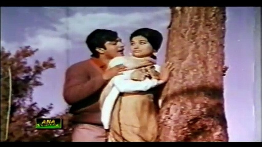 Mere Dil ki Mehfil saja dene wale  Andleeb pakistan movie song