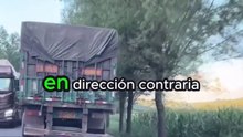 Y por esto hay que usar los intermitentes siempre...