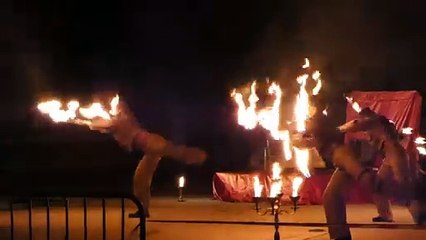 LES VENDREDIS DE L'ENCLOS de St Maximin - SPECTACLE DE FEU ET DEAU 16aout2024