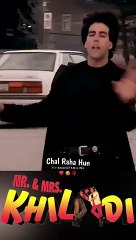Akela_Hai_Mr_Khiladi_-_Akshay_Kumar,_Juhi_C___Udit_N,_Anuradha_P___Mr.___Mrs._Khiladi_-90s_love_song