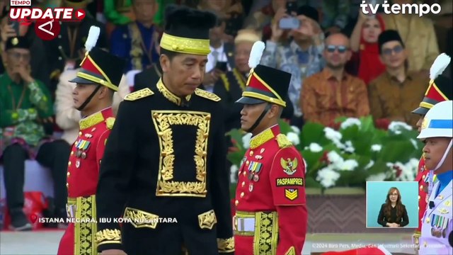 Peringatan HUT RI ke-79, Jokowi Mengenakan Baju Adat Kutai dan Prabowo Pakai Beskap Jawa