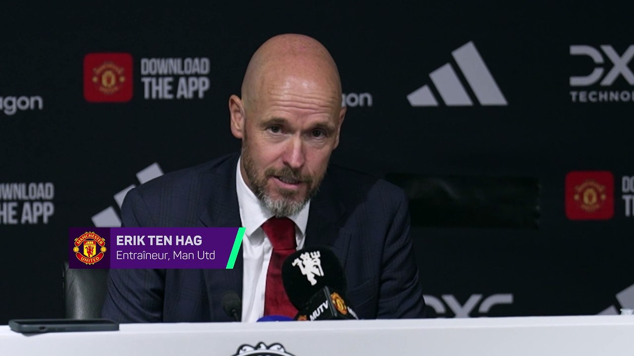 Ten Hag sur les débuts de Zirkzee : "Ce but va lui donner de la confiance"